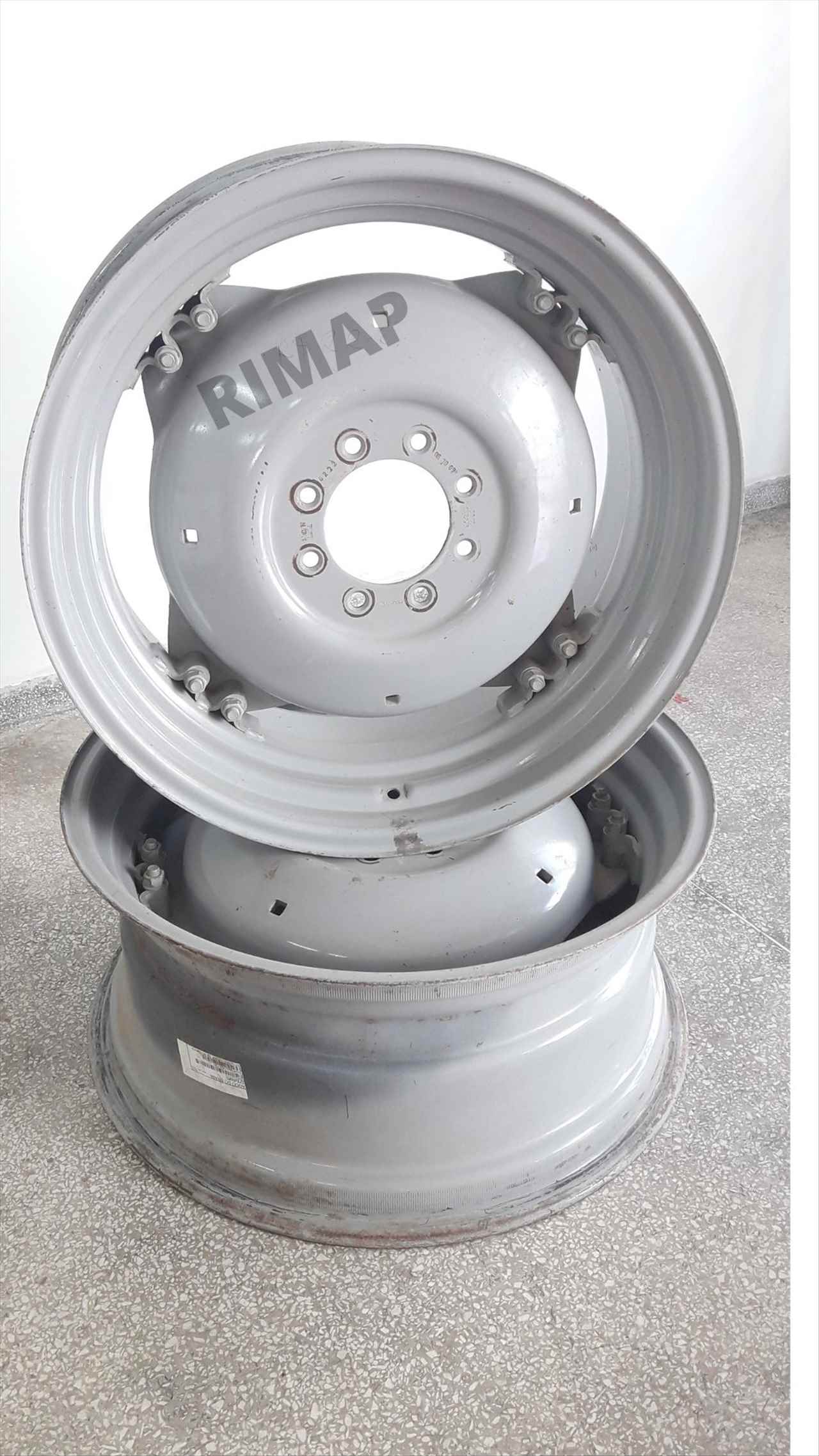 Aros traseiros 30 para trator (par)